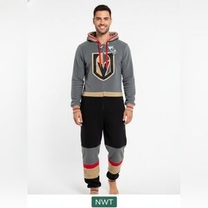 ​NWT Vegas Golden Knights Hockey Sockey Fleece Onesie Men’s S - Butt Flap